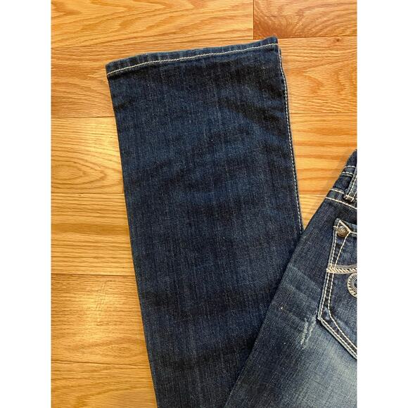 NWT Be Rock for Express Low Rise Boot Cut Jeans Fading Embellished Size 4 JL - Picture 3 of 9